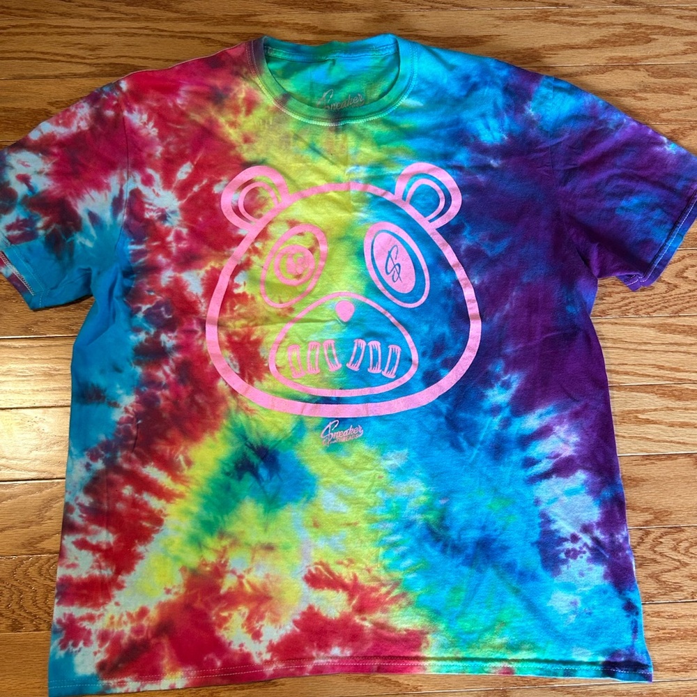 Red and Pink Tie-Dye Short Sleeve Tee with Graphic Design